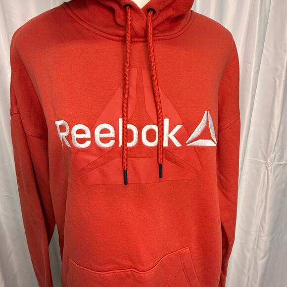 Reebok Red Hoodie Women’s Small Pullover Sweatshirt Logo Front - Picture 10 of 10